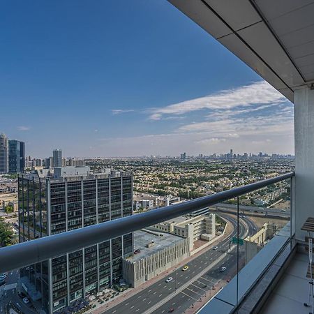 Higuests - Modern Studio With Incredible City Skyline View Dubai Luaran gambar