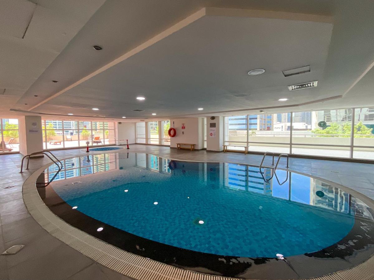 Higuests - Modern Studio With Incredible City Skyline View Dubai Luaran gambar