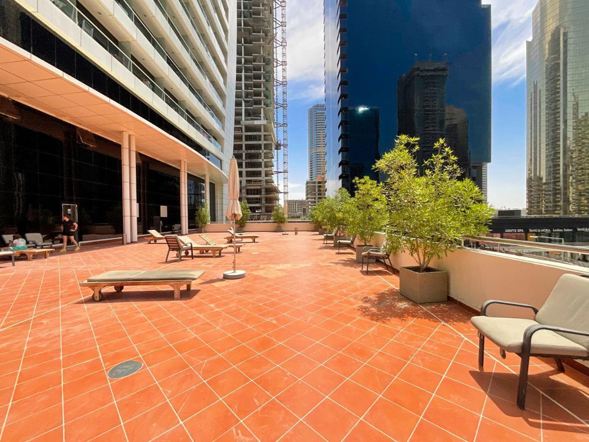 Higuests - Modern Studio With Incredible City Skyline View Dubai Luaran gambar