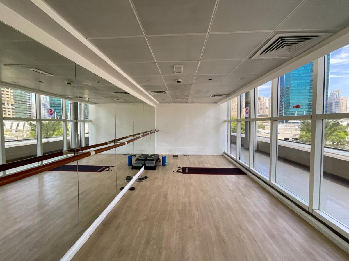 Higuests - Modern Studio With Incredible City Skyline View Dubai Luaran gambar