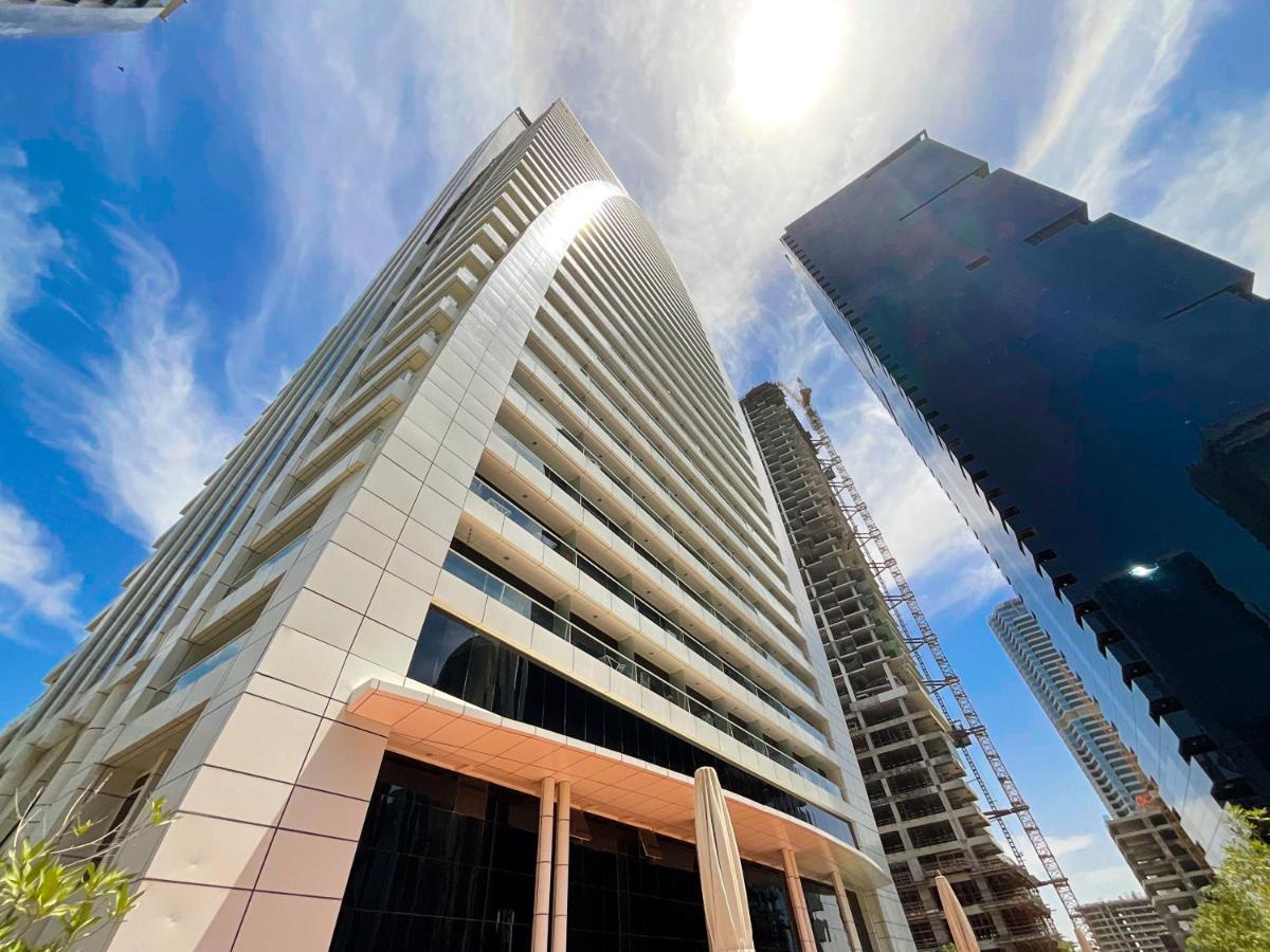 Higuests - Modern Studio With Incredible City Skyline View Dubai Luaran gambar