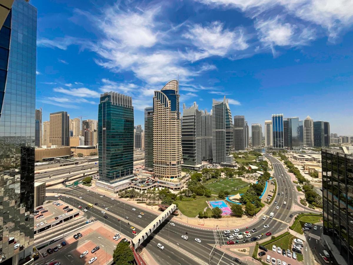 Higuests - Modern Studio With Incredible City Skyline View Dubai Luaran gambar